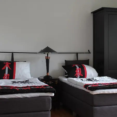 Mansion In With Terrace Garden Bbq Pond Bicycles Holiday home *